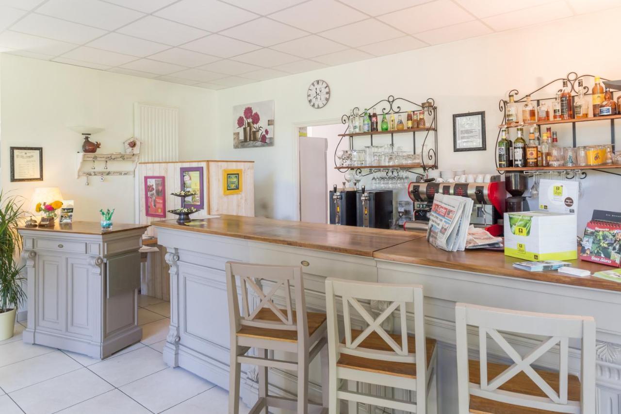 Logis Le Moulin De La Soriniere Hotel Nueil-sous-les-Aubiers Ngoại thất bức ảnh